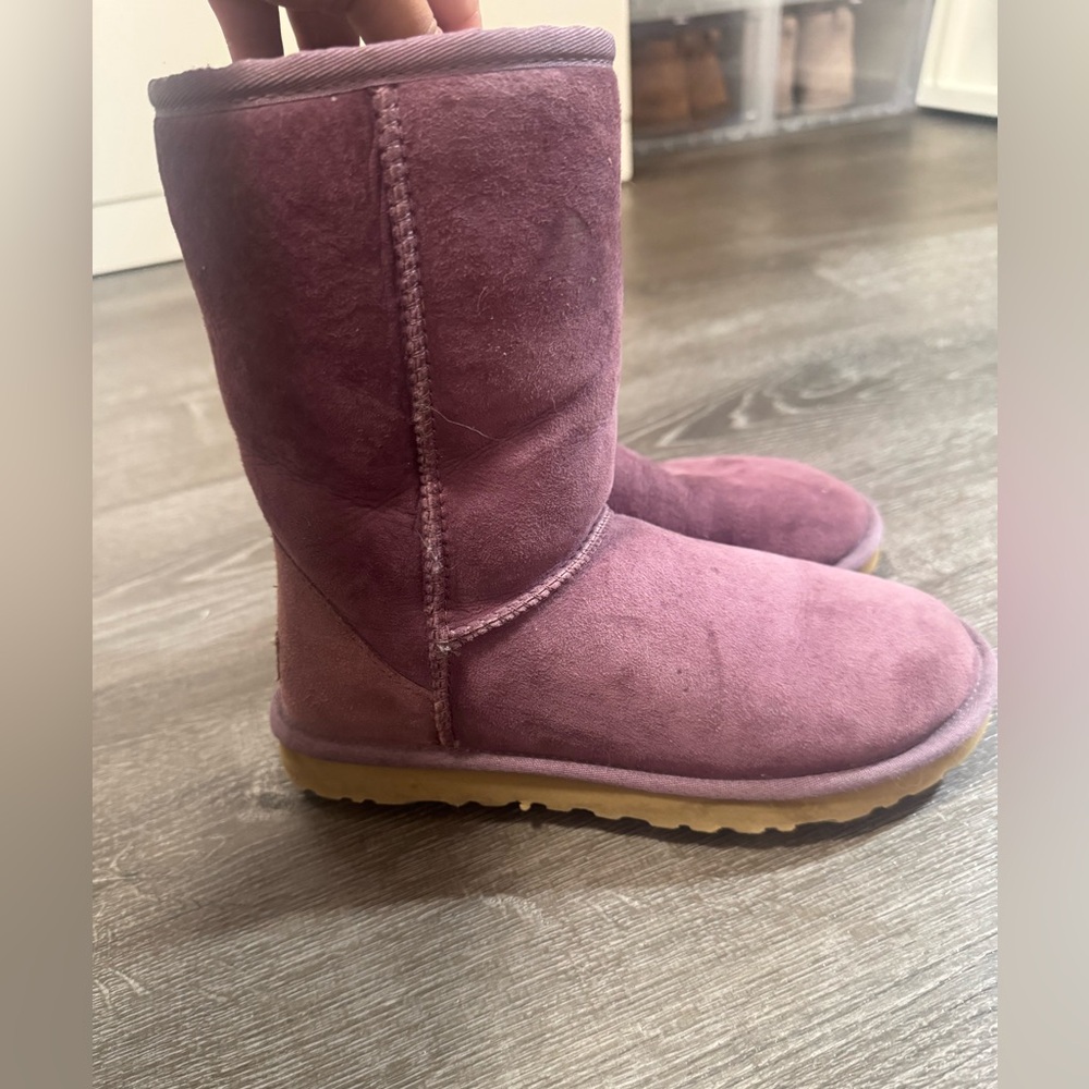 UGG Purple Winter Boots with Suede Exterior